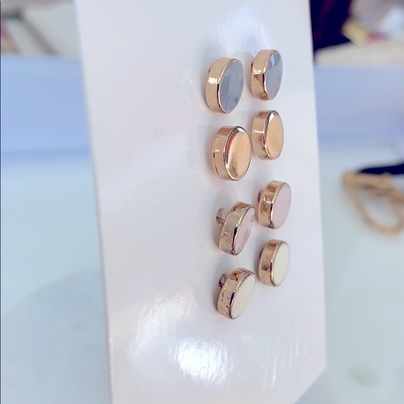 Set of 4 earrings - Picture 3 of 4